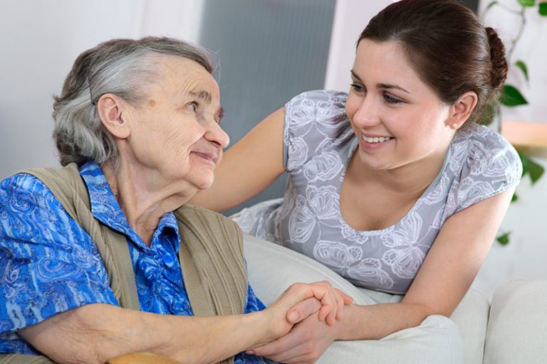 Is Assisted Living or Memory Care a Better Choice?