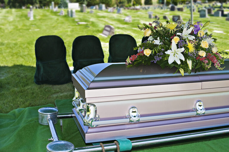 What are Benefits of Pre-Planning My Funeral?