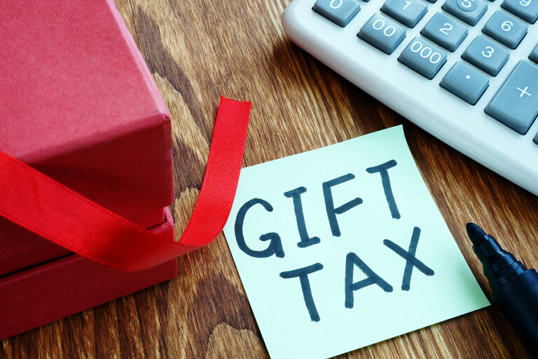 Can You Get a Tax Deduction for Giving a Gift?
